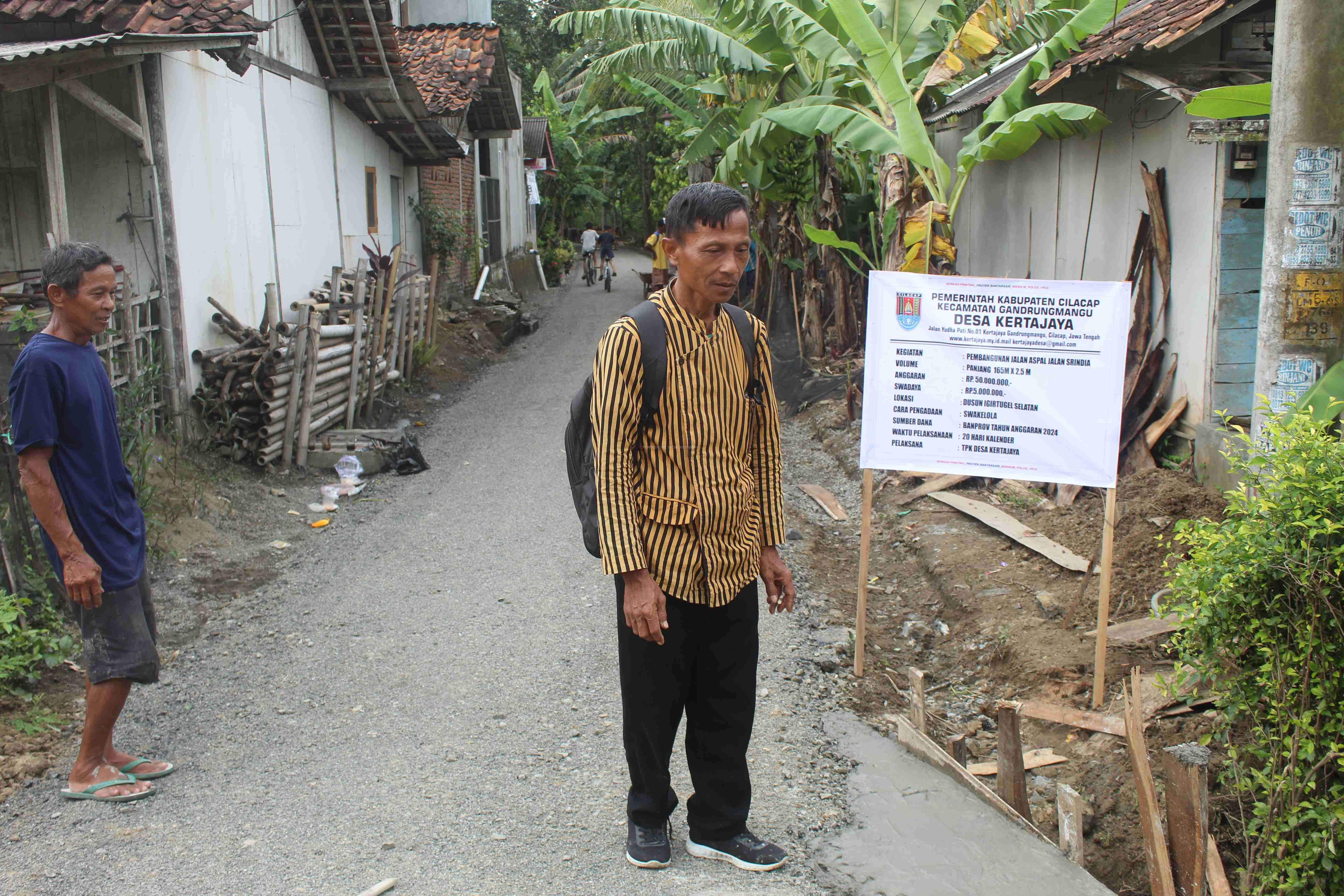 Progres Pengaspalanan Jalan Srindia Dusun Igirtugel Selatan